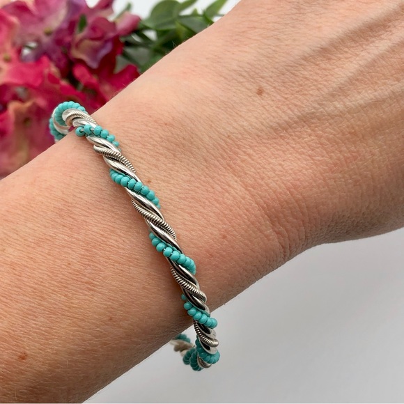 Silver Tone Twisted Blue Seed Bead Bangle Bracelet - Picture 9 of 11